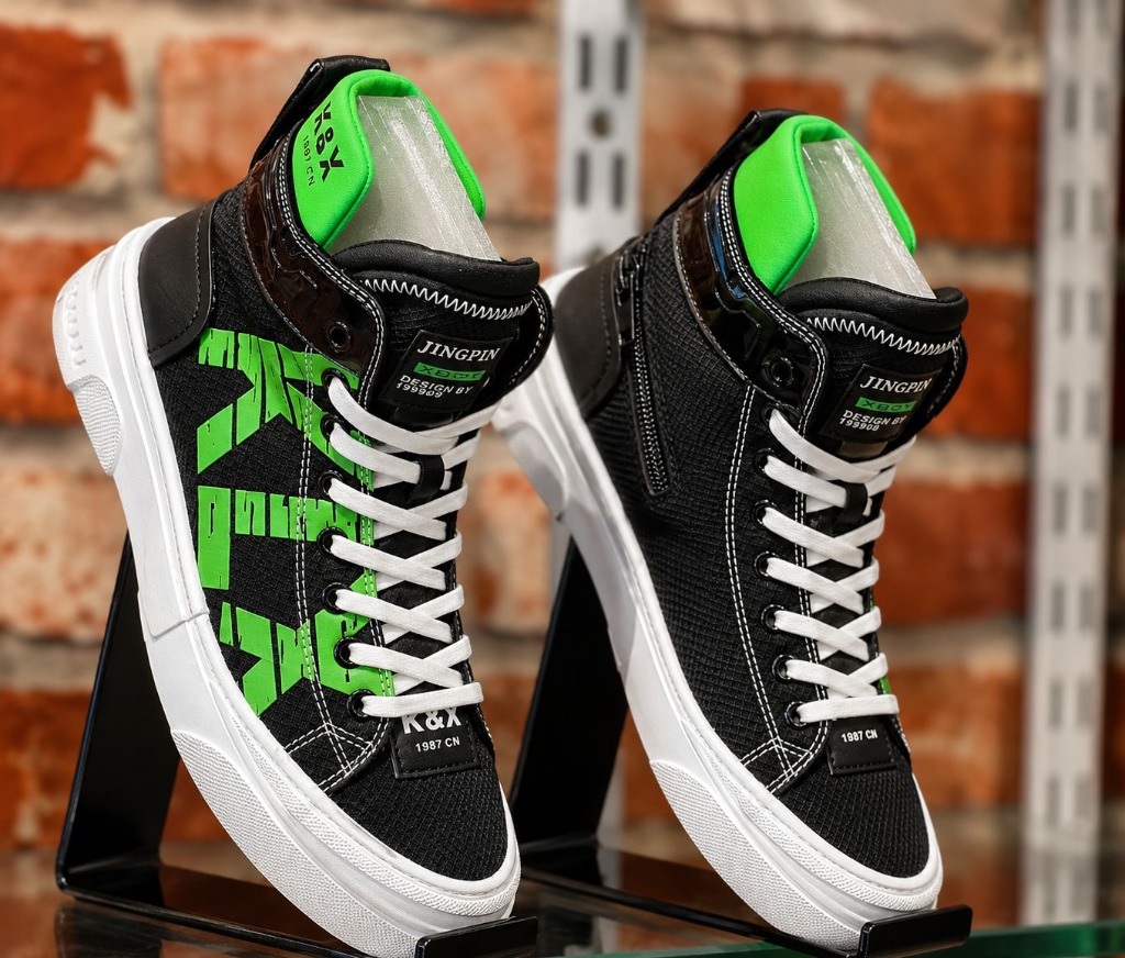 Footwear & Sneakers website preview